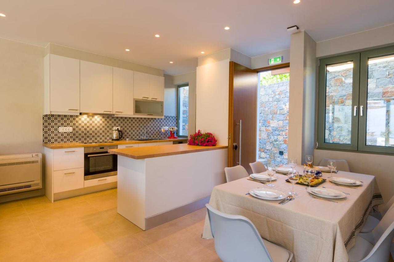 Pakio Luxury Villa : Private Cretan Holidays Milatos Extérieur photo