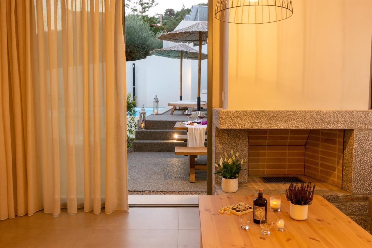 Pakio Luxury Villa : Private Cretan Holidays Milatos Extérieur photo
